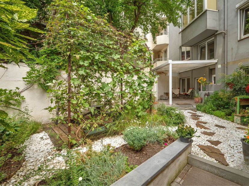 Appartement à vendre à Avenue du Roi Chevalier 41,
                    1200 Woluwe-Saint-Lambert