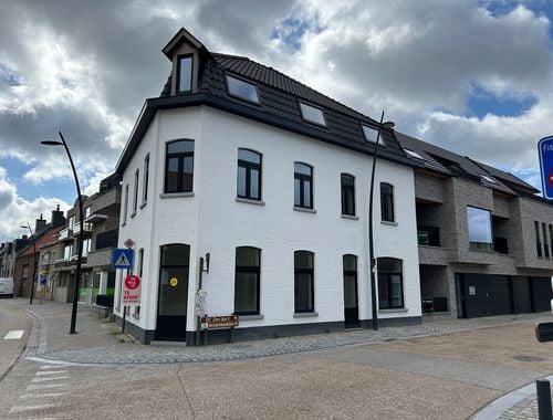                                         Appartement à vendre à Sint-Baafs-Vijve, € 325.000
