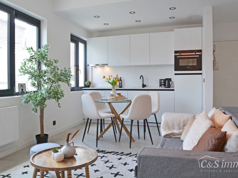 Appartement à vendre à Laureysstraat 2,
                    2640 Mortsel