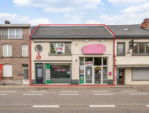                                         Commercieel Gebouw te koop in Tongeren, € 345.000
