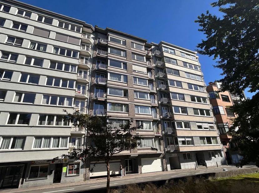 Appartement te huur in Rue Louvrex 69 bus 081,
                    4000 Liège