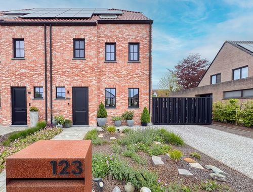                                        Woning te koop in Sint-Kruis, € 598.000
