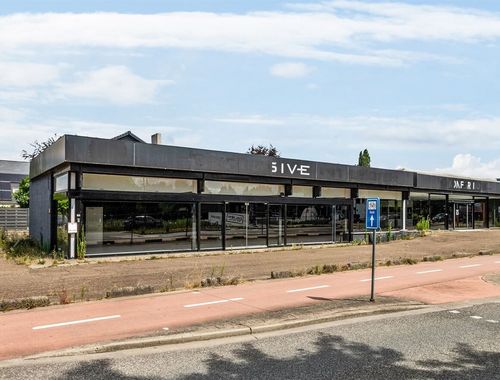                                         Commercieel Gebouw te koop in Genk, € 1.250.000
