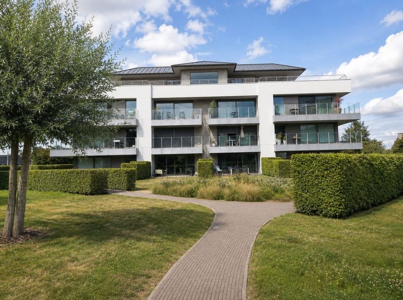 Appartement te huur in Kasteelstraat 149,
                    8800 Roeselare