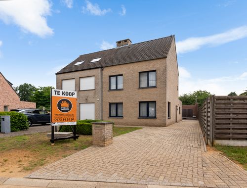                                         Maison à vendre à Lille, € 345.000
