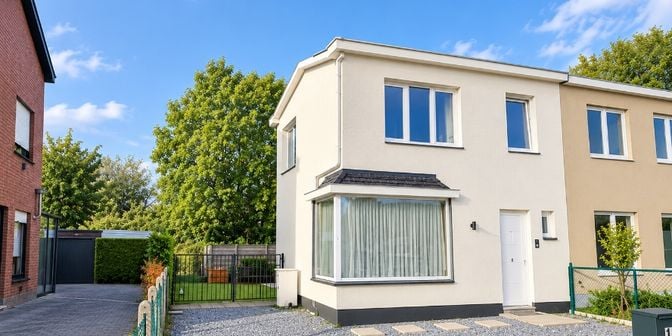 Huis te koop in Koning-Albertlaan 182c, 9080 Lochristi