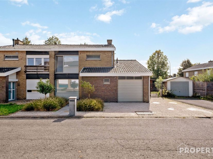 Huis te koop in Beekstraat 42,
                    8560 Gullegem