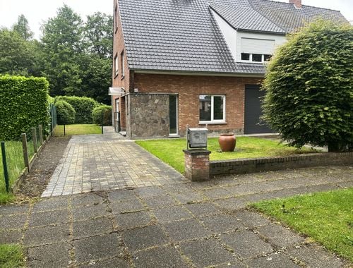                                         Maison à louer à Sint-Andries, € 1.450
