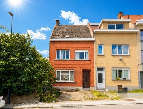                                         Woning te koop in Ronse, € 169.000
