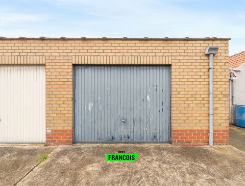                                         Garage à vendre à Lissewege, € 39.000
