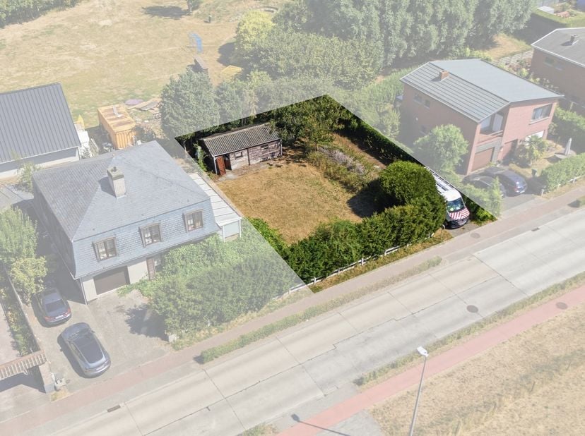 <br />
Deze mooie bouwgrond van 396 m² is gelegen in de Bosdreef te Lochristi en biedt een uitstekende opportuniteit voor wie op zoek is naar een rust