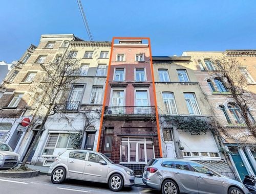                                         Gemengd gebruik te koop in Sint-Joost-ten-Node, € 349.000
