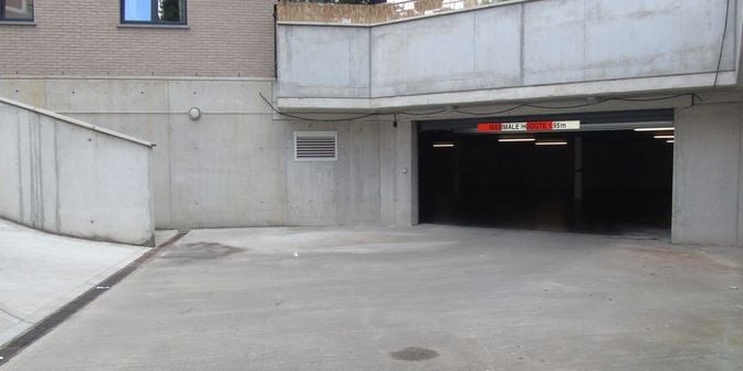Garage te koop in Lourdesstraat 72, 9041 Oostakker