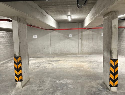                                         Place de stationnement à louer à Evergem, € 50
