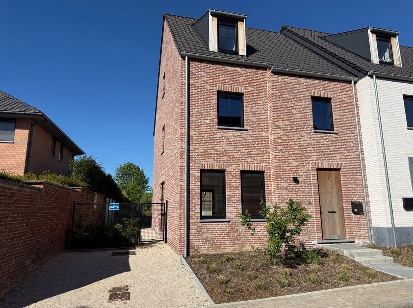 HILLEGEM - Nieuwbouw BEN-woning vlakbij de dorpskern.<br />
Inschrijven voor het geplande bezoekmoment kan via de website: www.immoderas.be/afspraak-i