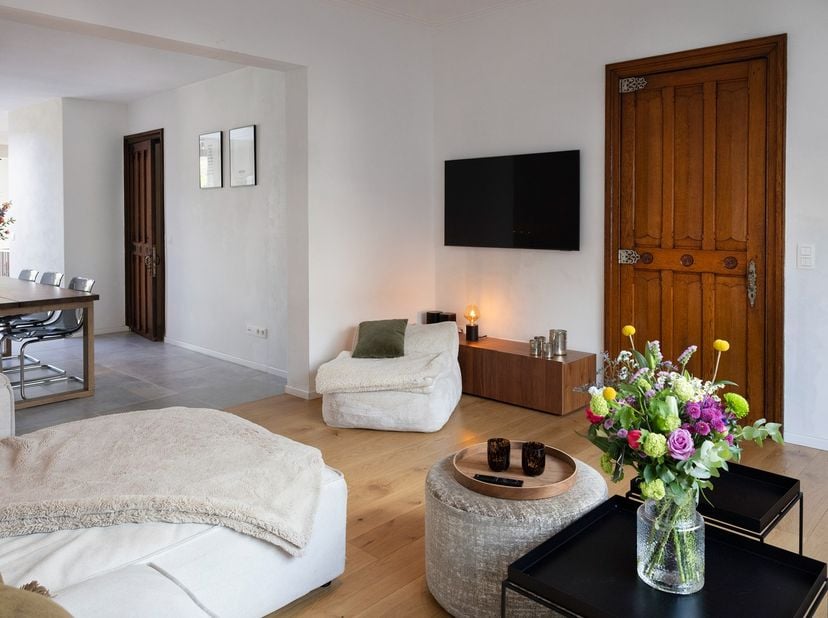 Voor Griet en haar gezin staan er verhuisplannen op de agenda. Daardoor krijg jij nu de kans om kennis te maken met hun instapklare woning in Lauwe. E