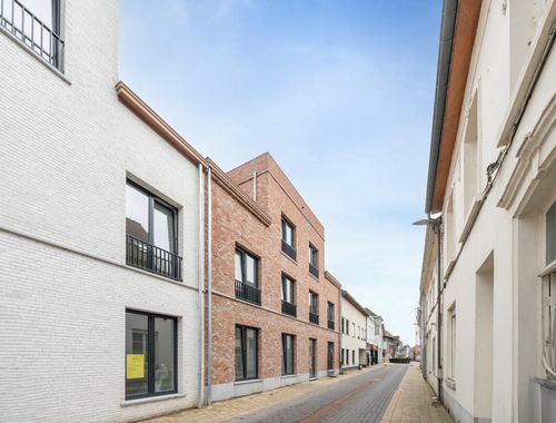                                         Gelijkvloers app. te koop in Sint-Amands, € 348.500
