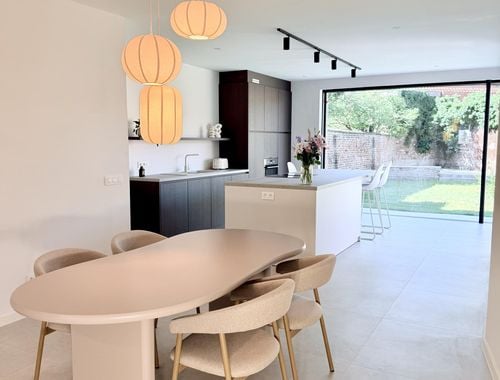                                         Huis te koop in Roeselare, € 395.000
