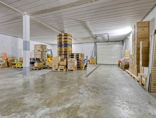                                         Opslagplaats te huur in Houthalen, € 1.500
