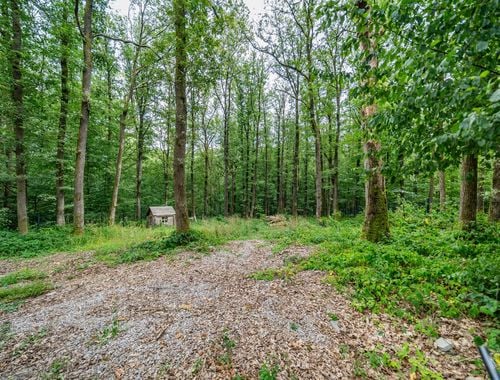                                         Bouwgrond te koop in Neuville, € 77.000
