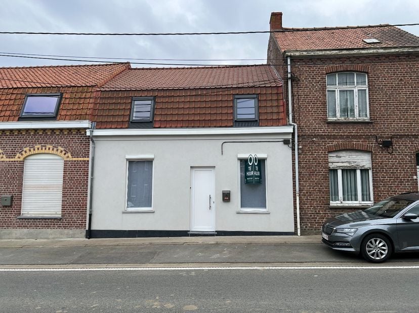 Huis te huur in Dranouterstraat 19,
                    8950 Nieuwkerke