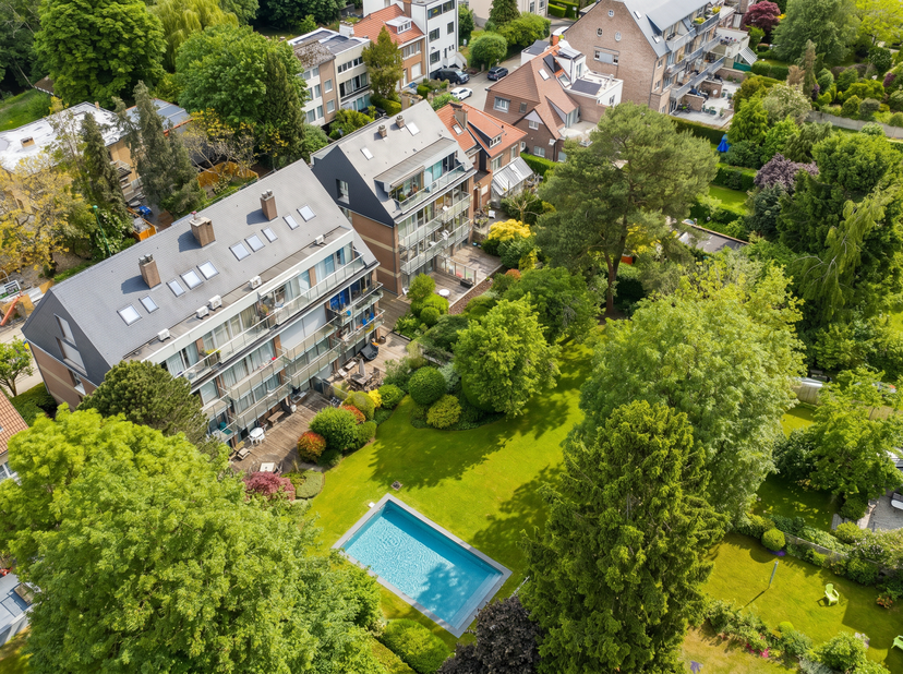 Appartement te koop in Rue de la Rive 76,
                    1200 Sint-Lambrechts-Woluwe