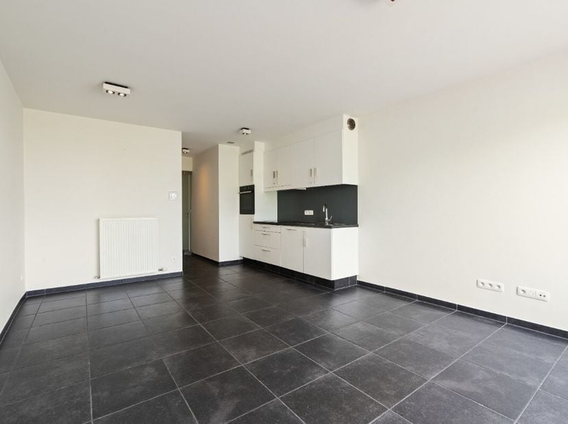 [[ DIT PAND NEEMT DEEL AAN DE ERA OPEN HUIZEN DAG OP 19/9 VAN 14:30 TOT 15:30 ]] Bent u op zoek naar een verzorgd en instapklaar appartement op een aa
