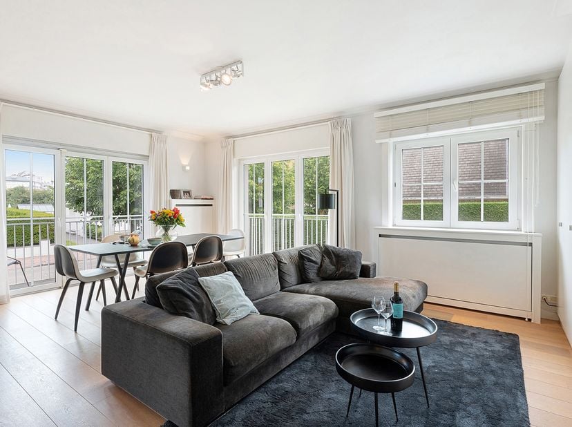 Ontdek dit charmante tuinappartement, gelegen in een rustige en aangename woonomgeving, op wandelafstand van het strand. Hier geniet u van de nabijhei
