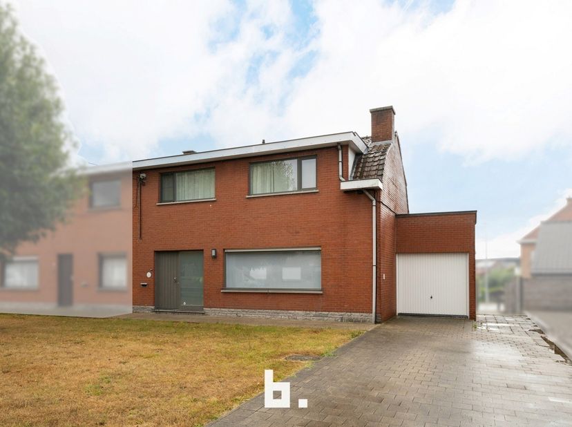 Algemeen bezoekmoment zaterdag 5 september van 10u tot 11u30 gelieve in te schrijven op voorhand.<br />
<br />
Deze volledig instapklare woning op een