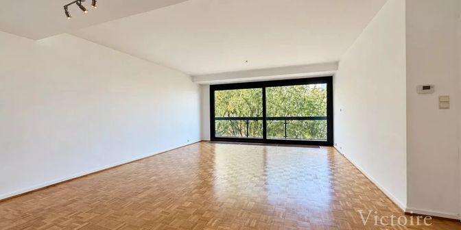 Appartement te huur in AVENUE DU LYCÉE FRANÇAIS 8, 1180 Ukkel