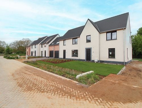                                         Woning te koop in Estaimbourg, € 343.442,47
