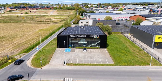 Bien professionnel à vendre à Rolariusweg 9, 8800 Roeselare