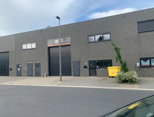                                         Entrepôt à louer à Westmeerbeek, € 1.250
