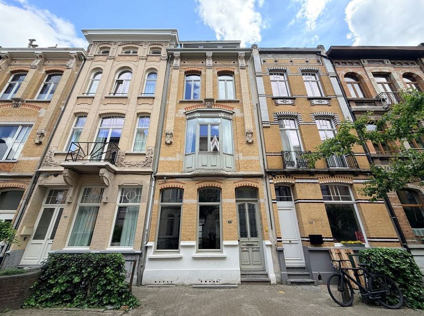 Appartement d'une chambre à coucher dans un quartier en plein essor !<br />
Situation : Idéalement situé à proximité de Park Spoor Noord et Oost, Spor
