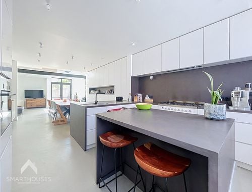                                         Woning te koop in Izegem, € 335.000
