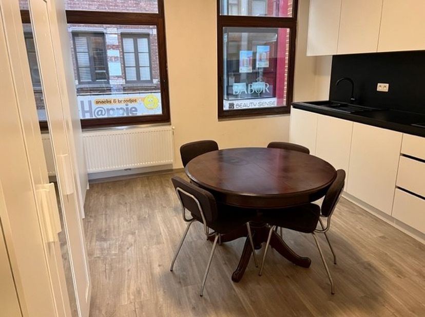 Appartement à louer
                    à 9200 Dendermonde