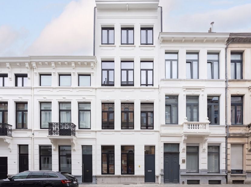 Appartement à vendre
                    à 2600 Berchem