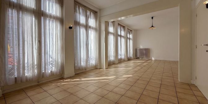 Appartement te huur in Rue des Maux 1 bus 1, 7500 Tournai