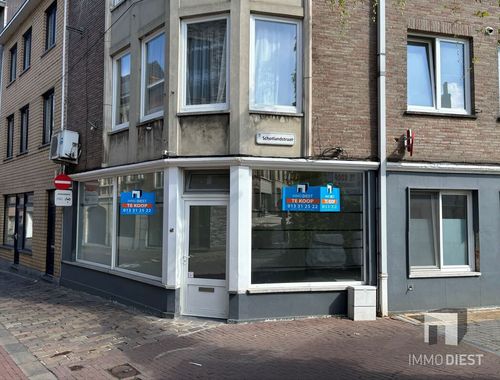                                         Handelsgelijkvloers te koop in Diest, € 215.000
