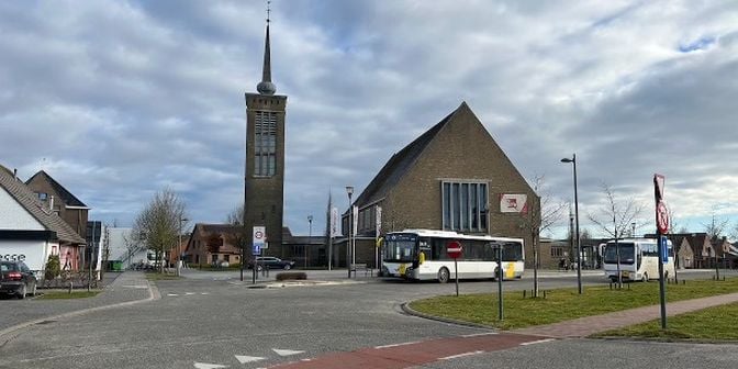 Bedrijfsvastgoed te koop in Wingenesteenweg 2A, 8750 Zwevezele