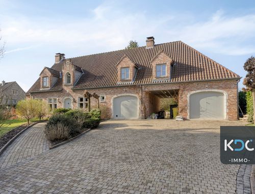                                         Maison exceptionnelle à vendre à Huldenberg, € 950.000
