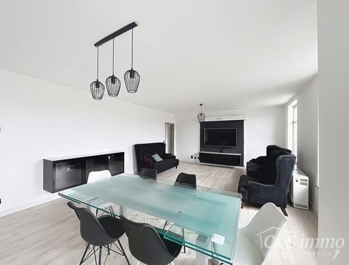                                         Appartement à louer à Antwerpen, € 1.290
