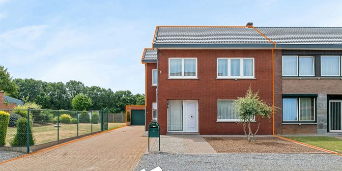 Huis te koop in Onderwijsstraat 16, 3580 Beringen