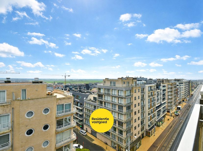 Centraal gelegen in het hart van Middelkerke bevindt zich deze praktische studio van ca. 36 m², ideaal als tweede verblijf aan zee of als investering.