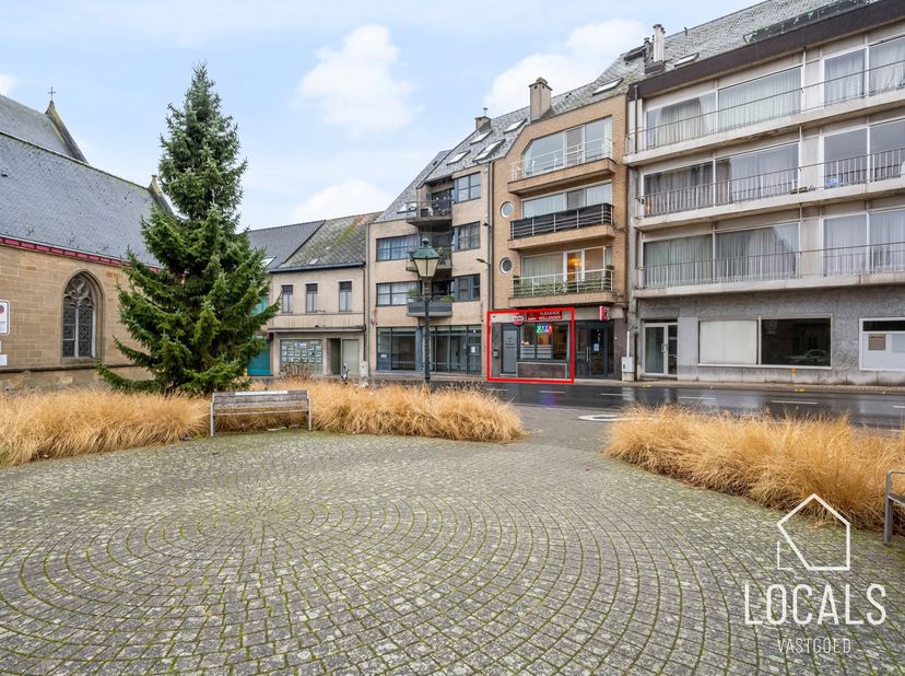 Bedrijfsvastgoed te koop in Dorp 79 bus A,
                    9450 Denderhoutem