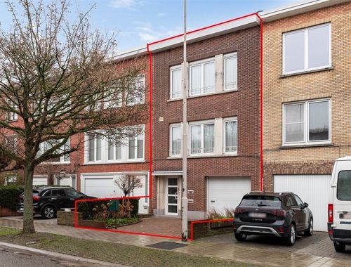                                         Maison unifamiliale à vendre à Wilrijk, € 395.000
