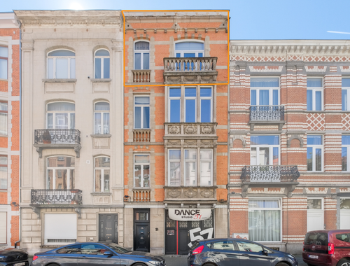                                         Duplex te koop in Etterbeek, € 349.000

