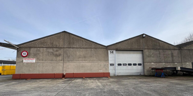 Bedrijfsvastgoed te huur in Izegemsestraat 95, 8800 Rumbeke
