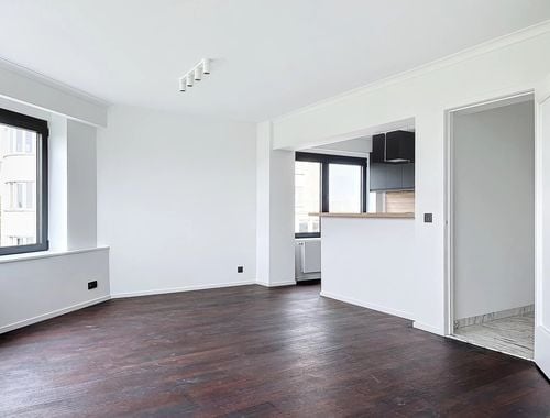                                         Appartement te huur in Sint-Lambrechts-Woluwe, € 1.950
