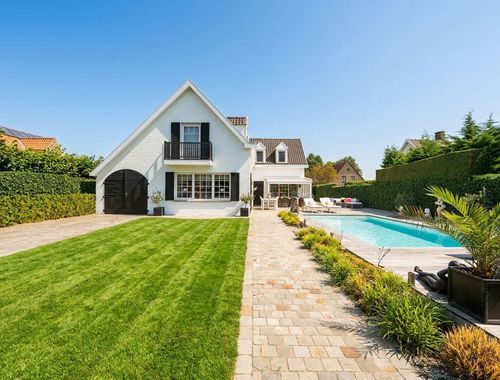                                         Villa te koop in Uitkerke, € 895.000
